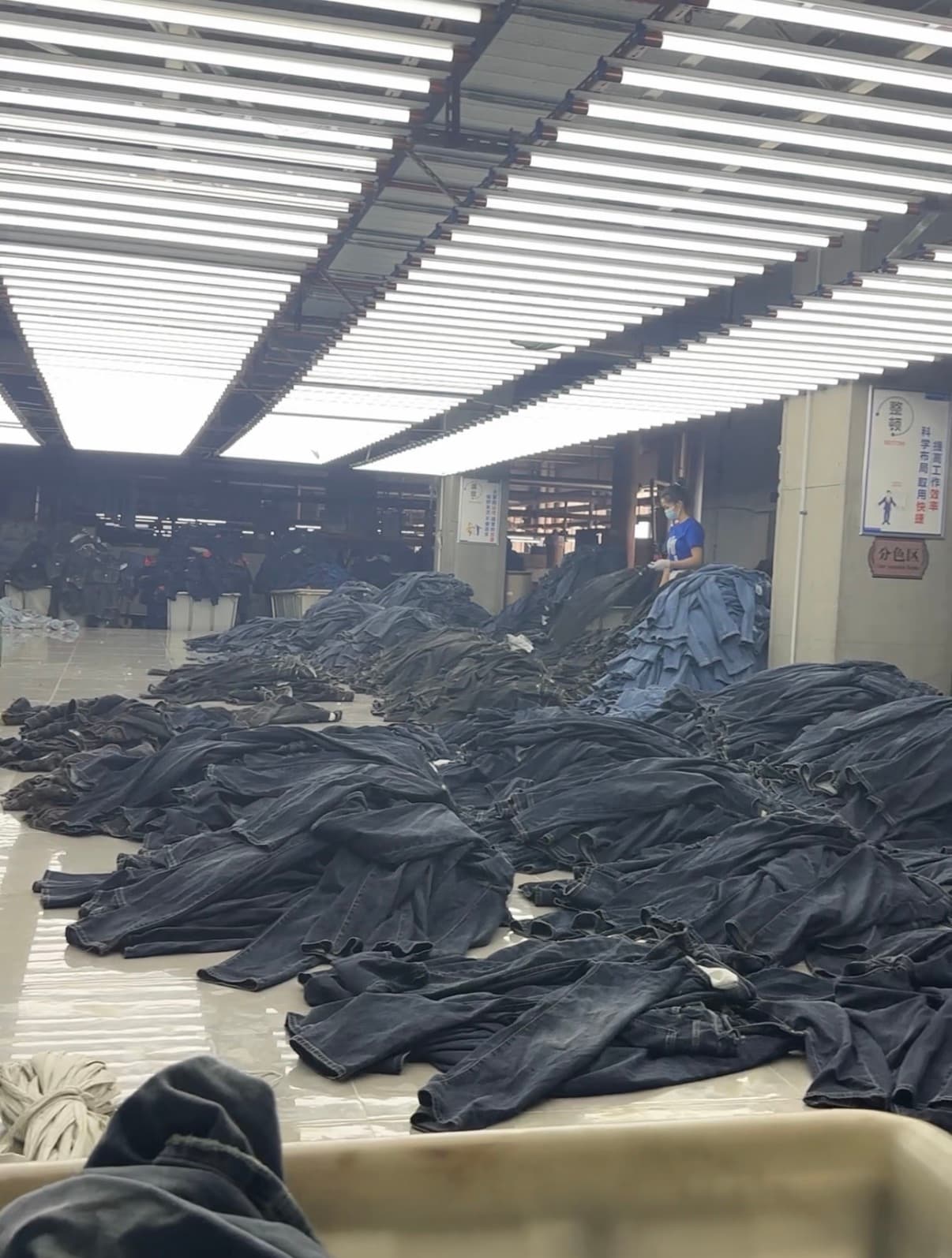 JBL Fashion factory photo 4
